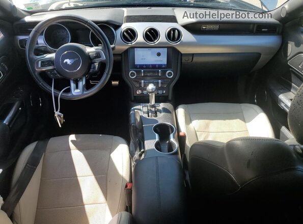 1FATP8UH6L5113259 2020 FORD MUSTANG Silver Առջևի վահանակի տեսք