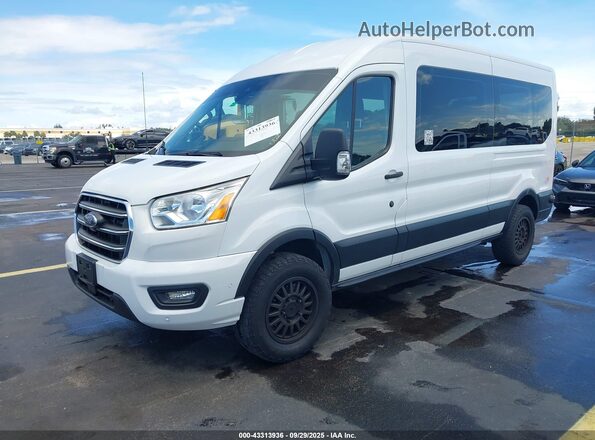 1FBAX2C86LKA43378 2020 FORD PASSENGER Белый Передняя левая четверть