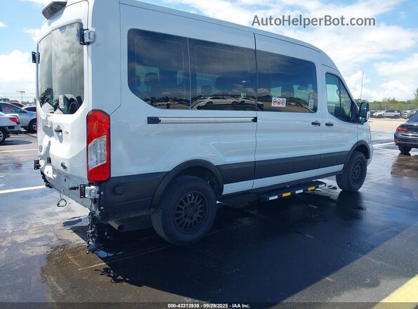 1FBAX2C86LKA43378 2020 FORD PASSENGER Белый Задняя правая четверть