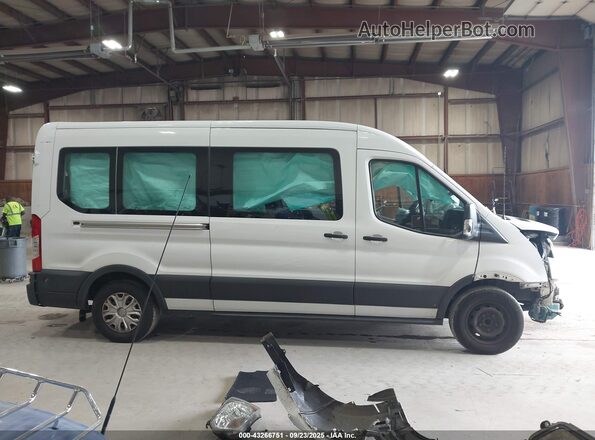 1FBAX2C8XLKA24462 2020 FORD PASSENGER White Widok wnętrza 360 stopni