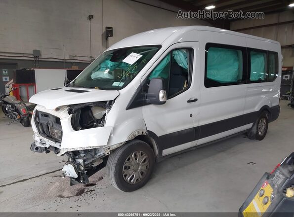 1FBAX2C8XLKA24462 2020 FORD PASSENGER White Przód lewy