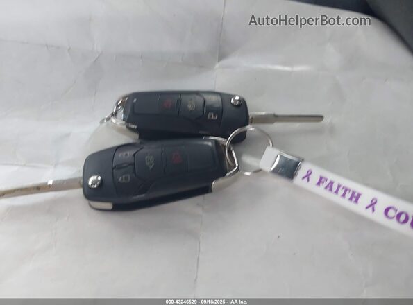 1FBAX2Y80LKA24530 2020 FORD PASSENGER White Вид панелі приладів
