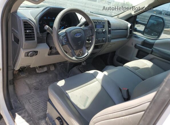 1FDUF5HT0HDA09082 2017 FORD F550 Белый 