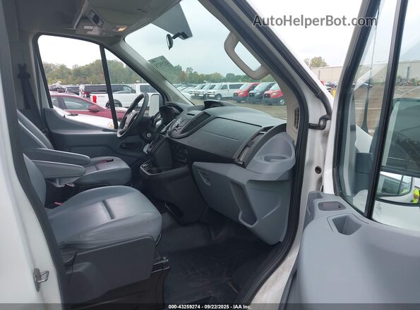 1FDZX2CM4JKA81180 2018 FORD TRANSIT-350 White Вид салону спереду