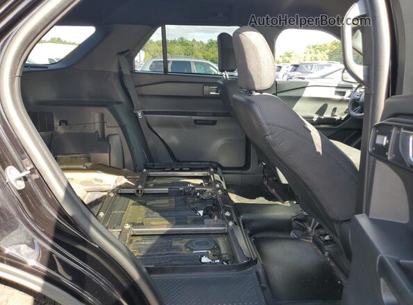 1FM5K8AB2PGA03462 2023 FORD FORD EXPLORER Black Vista interior trasera