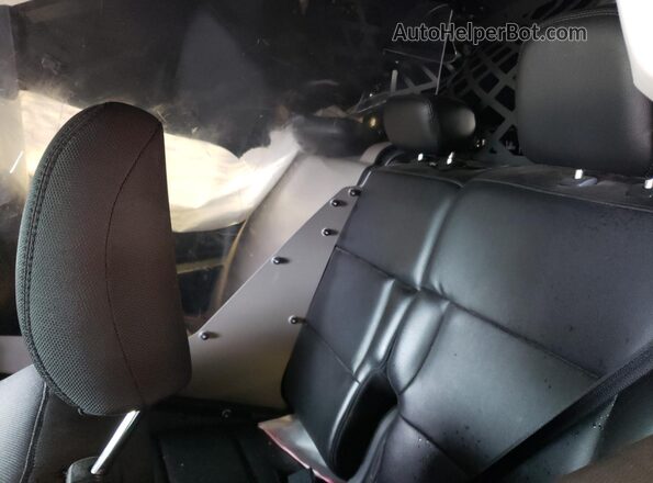 1FM5K8AB6LGC94025 2020 FORD FORD EXPLORER Two Tone Vista interior trasera