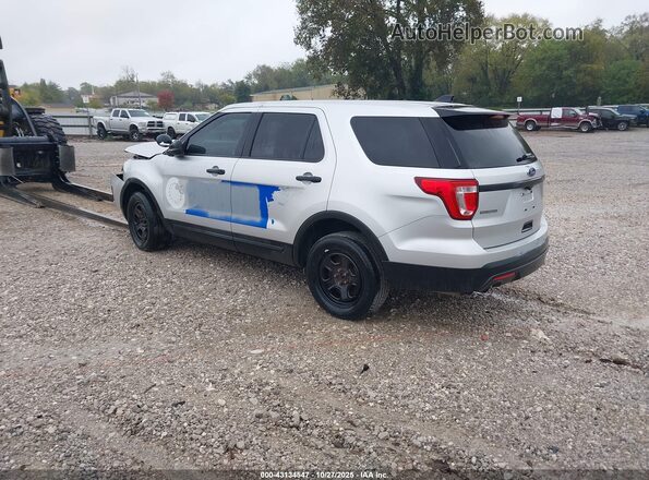 1FM5K8AR0HGD92410 2017 FORD POLICE INTERCEPTOR Silver Trasero izquierdo