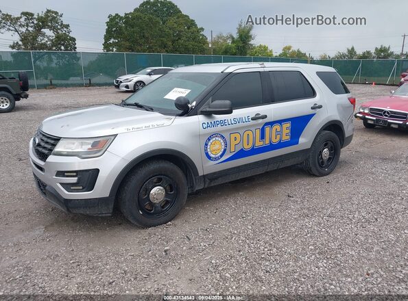 1FM5K8AR2HGD92408 2017 FORD POLICE INTERCEPTOR Серебряный Передняя левая четверть