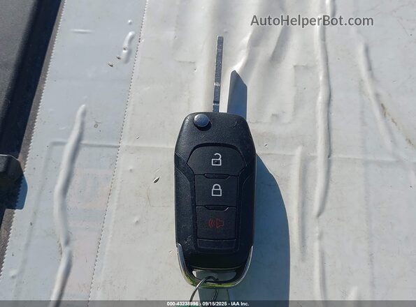 1FMCU0F60LUB71188 2020 FORD ESCAPE Silver Dashboard view