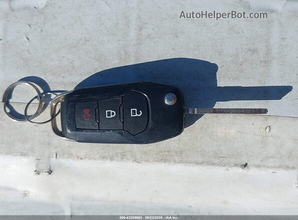 1FMCU0F63LUC12929 2020 FORD ESCAPE White Dashboard view