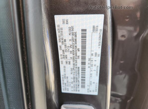 1FMCU0F73JUB95698 2018 FORD ESCAPE Gray 