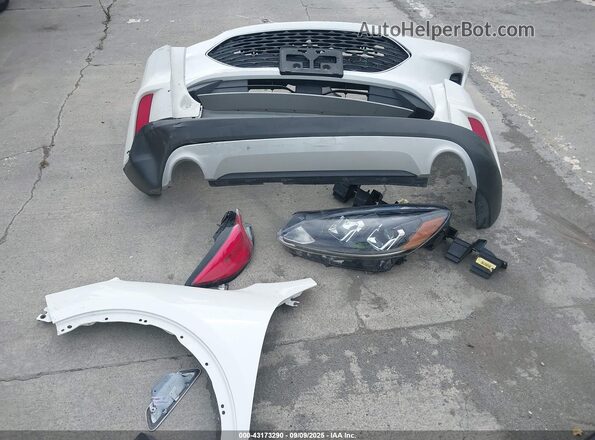 1FMCU0G67LUC76082 2020 FORD ESCAPE White Սարքավորումների վահանակի տեսք