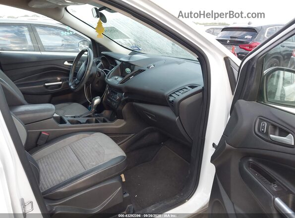 1FMCU0GD0KUC05903 2019 FORD ESCAPE White Widok wnętrza z przodu
