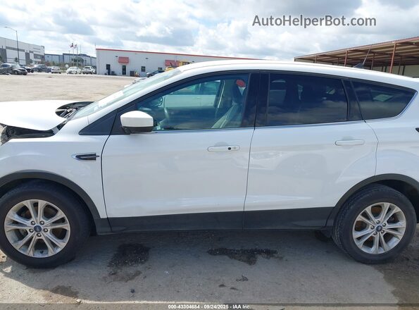 1FMCU0GD4KUA64978 2019 FORD ESCAPE White 360 interior view