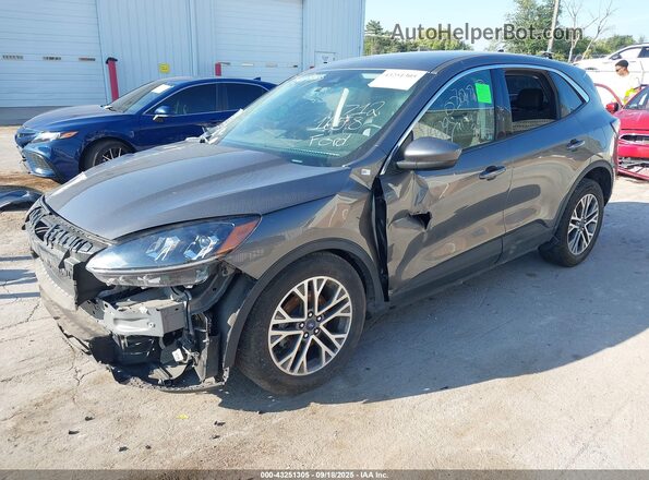 1FMCU0H60NUA17970 2022 FORD ESCAPE Серый Передняя левая четверть