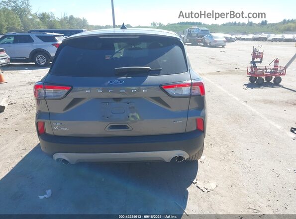 1FMCU0KZ8NUB06916 2022 FORD ESCAPE Серый 