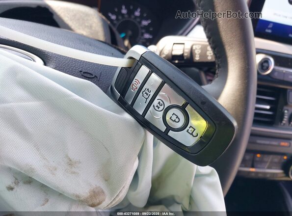 1FMCU9G62NUB37632 2022 FORD ESCAPE Черный Вид панели приборов