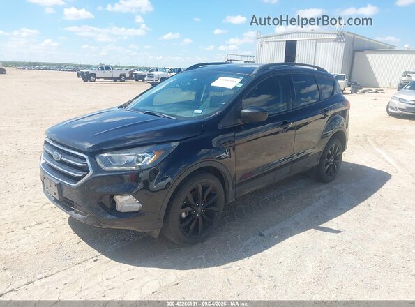 1FMCU9GD2KUB38242 2019 FORD ESCAPE Черный Передняя левая четверть