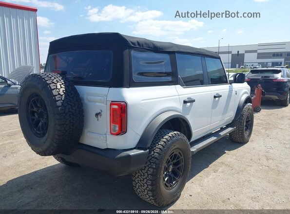 1FMDE5BH1NLB12357 2022 FORD BRONCO Белый Задняя правая четверть