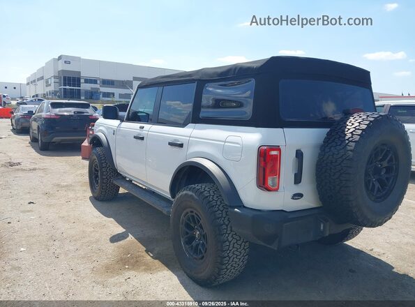 1FMDE5BH1NLB12357 2022 FORD BRONCO Белый Задняя левая четверть