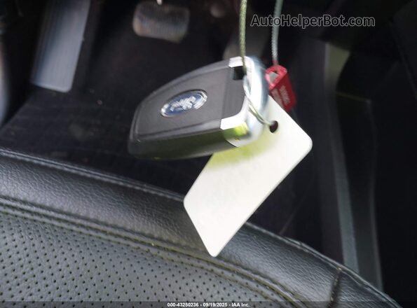 1FMJU1KT0MEA56014 2021 FORD EXPEDITION Silver Առջևի վահանակի տեսք