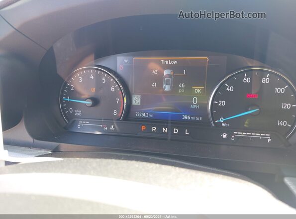 1FMSK7DH4NGC02099 2022 FORD FORD EXPLORER Black Widok tylnych siedzeń