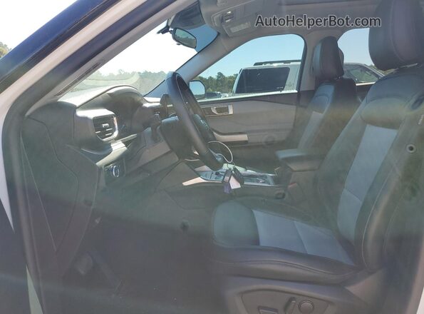 1FMSK8DH2RGA50318 2024 FORD FORD EXPLORER White Front interior view