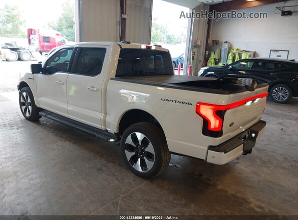 1FT6W1EV3PWG11795 2023 FORD F-150 LIGHTNING White Tył lewy