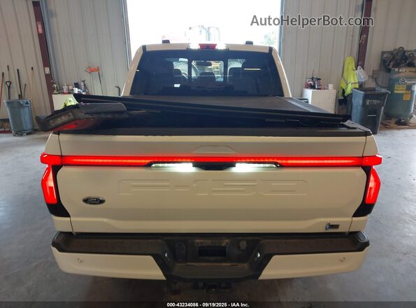 1FT6W1EV3PWG11795 2023 FORD F-150 LIGHTNING White 