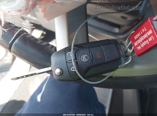 1FT7W2BT0NEC60781 2022 FORD F250 Серый Вид панели приборов
