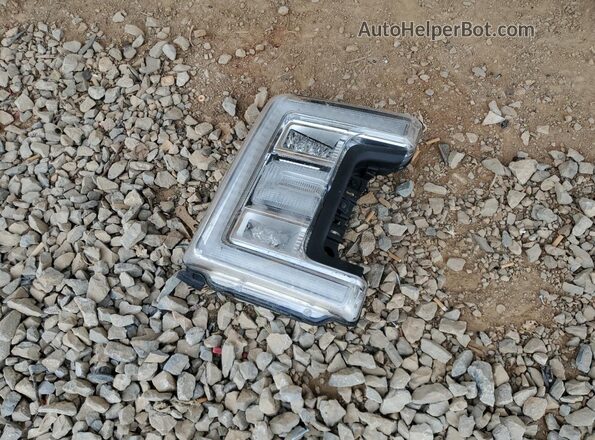 1FT7W2BT6JEB05484 2018 FORD F250 White Vista del compartimento del motor