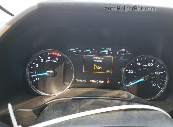 1FT7W2BT7JEC36116 2018 FORD F250 White 