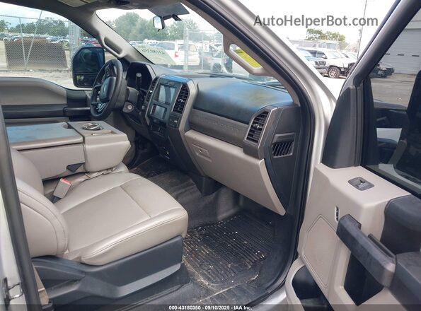 1FT7W3B61HEE98594 2017 FORD F350 Silver 