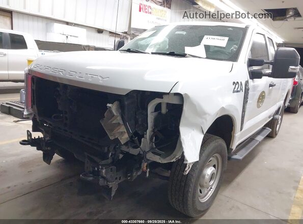 1FT7X2BA0PEC81614 2023 FORD F250 White წინა მარცხენა ხედი სამი მეოთხედიდან