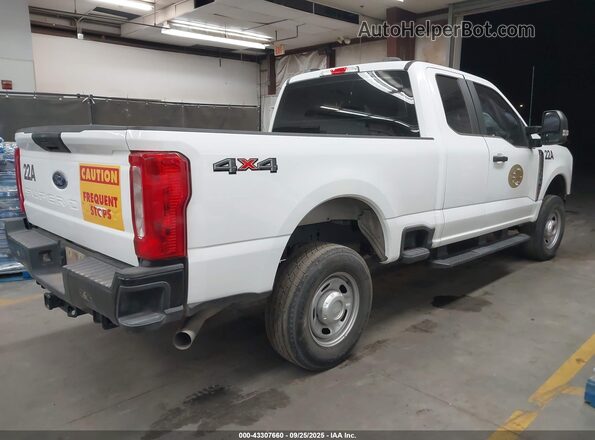 1FT7X2BA0PEC81614 2023 FORD F250 White უკანა მარჯვენა
