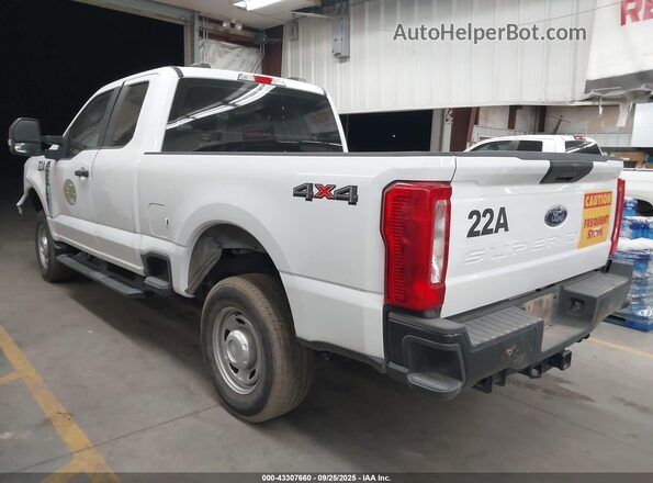 1FT7X2BA0PEC81614 2023 FORD F250 White უკანა მარცხენა