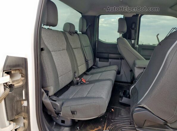 1FT7X2BA5RED86992 2024 FORD F250 White 