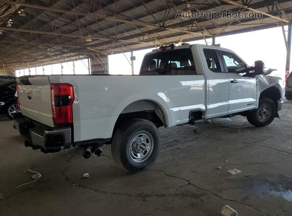 1FT7X2BT2RED06596 2024 FORD F250 White 