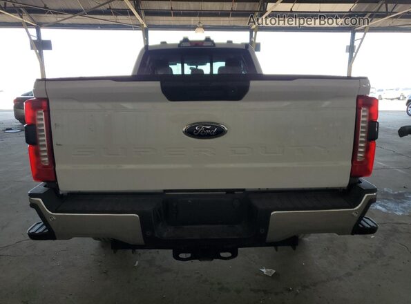 1FT7X2BT2RED06596 2024 FORD F250 White 