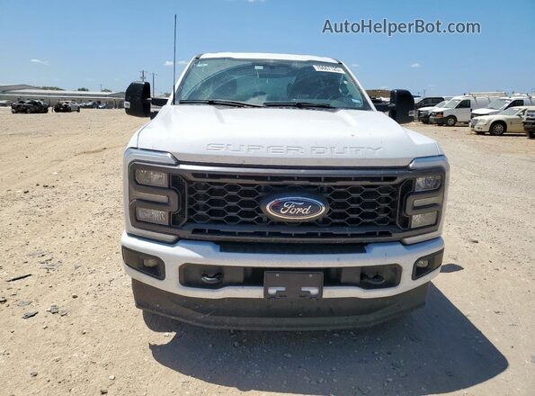 1FT8W2BA0PED70087 2023 FORD F250 White 