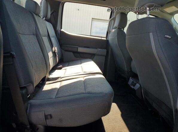 1FT8W3BN0PEC06296 2023 FORD F350 White Հետևի նստատեղերի տեսք