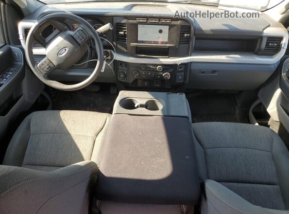 1FT8W3BN0PEC06296 2023 FORD F350 White Առջևի վահանակի տեսք