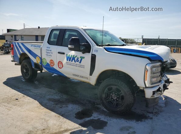 1FT8X2BN2PEC61534 2023 FORD F250 White 