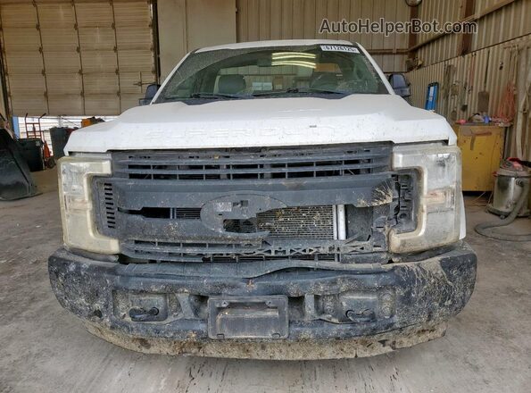 1FTBF2A69JEC25849 2018 FORD F250 Белый 