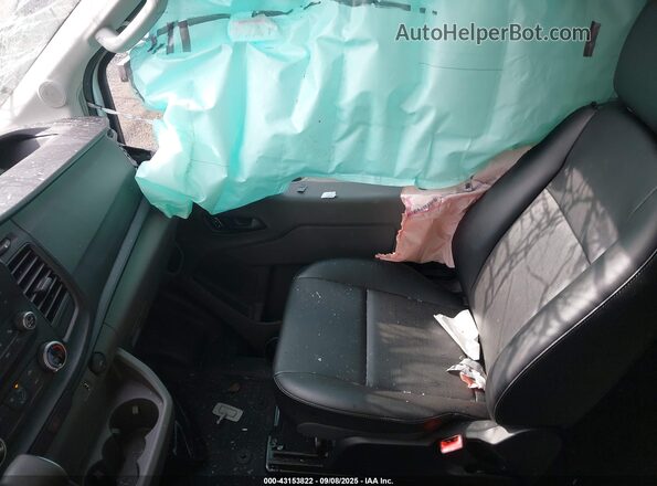 1FTBR1C84PKB94665 2023 FORD TRANSIT-250 Белый Вид салона спереди