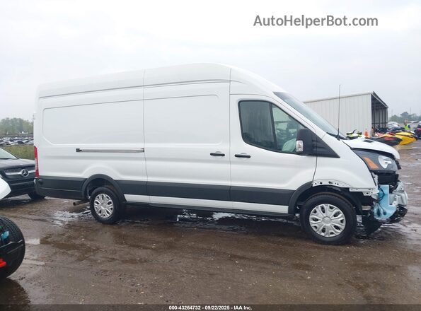 1FTBW3X83RKB79737 2024 FORD TRANSIT-350 White Vista interior trasera