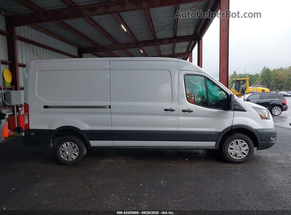 1FTBW9CK6PKB42246 2023 FORD E-TRANSIT-350 White Rear interior view