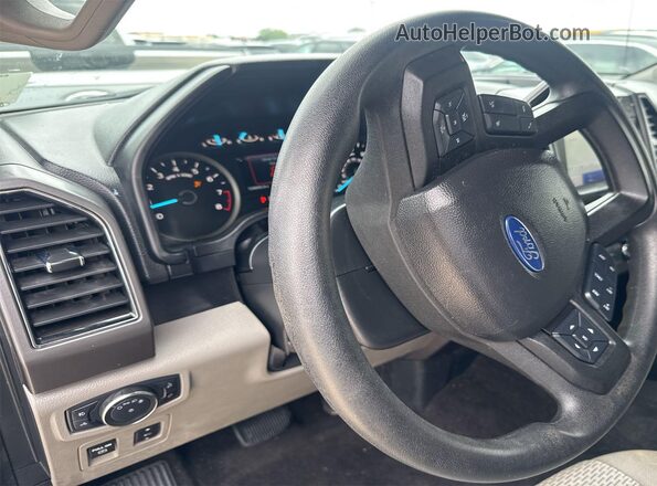 1FTEW1CB2LKD19934 2020 FORD F150  Rear interior view