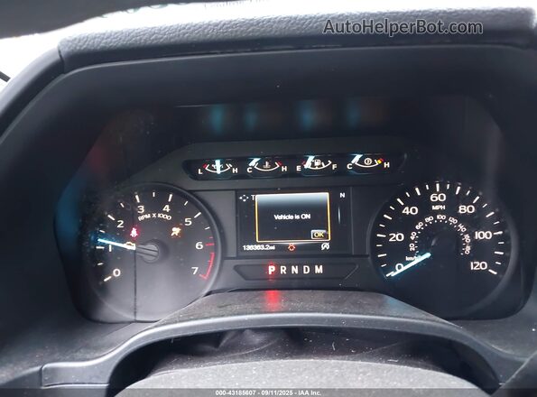 1FTEW1CP2LFB98438 2020 FORD F150 White Vista de los asientos traseros