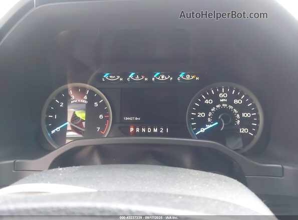 1FTEW1EF8GFB34091 2016 FORD F150 Red Vista de los asientos traseros